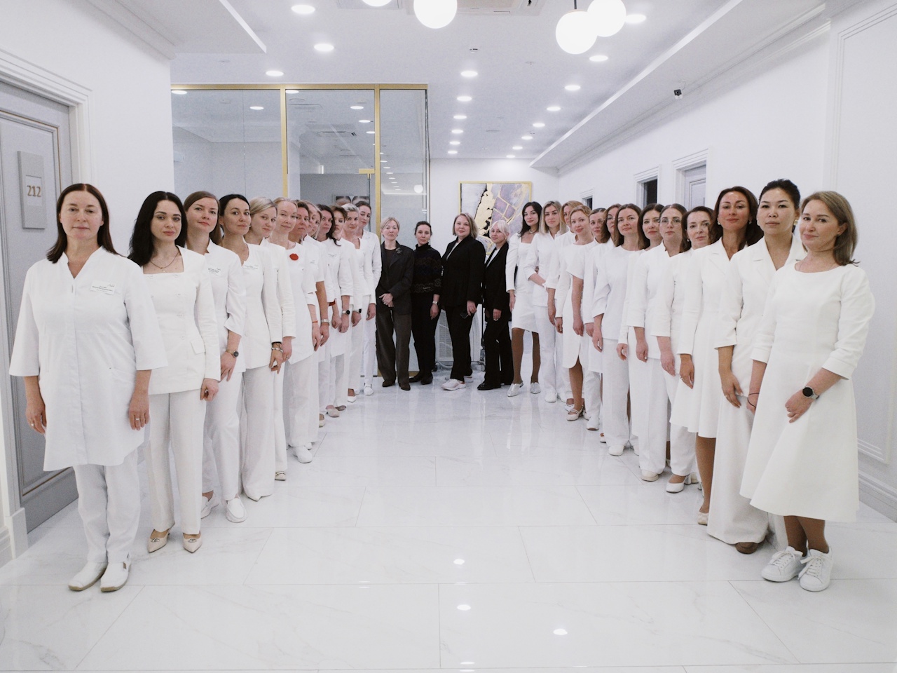  Лекция на тему комплексного подхода: от первой консультации и мотивации пациента до домашнего ухода и современных протоколов лечения, г. Саратов