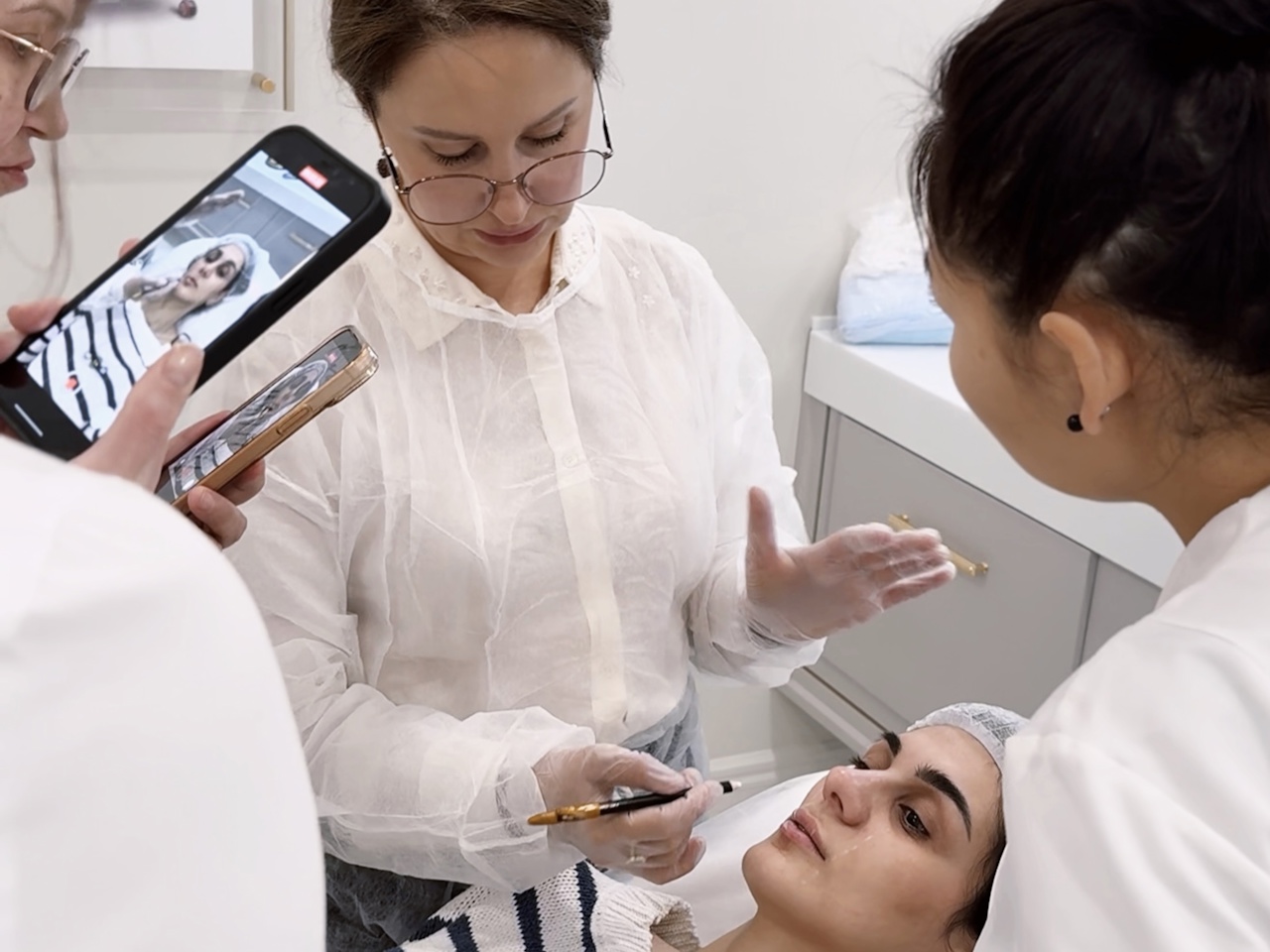 Индивидуальная постановка руки Merz Aesthetics, г. Саратов